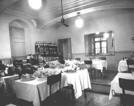 1940/1945-the Hotel Genova was equipped at the time of restaurant