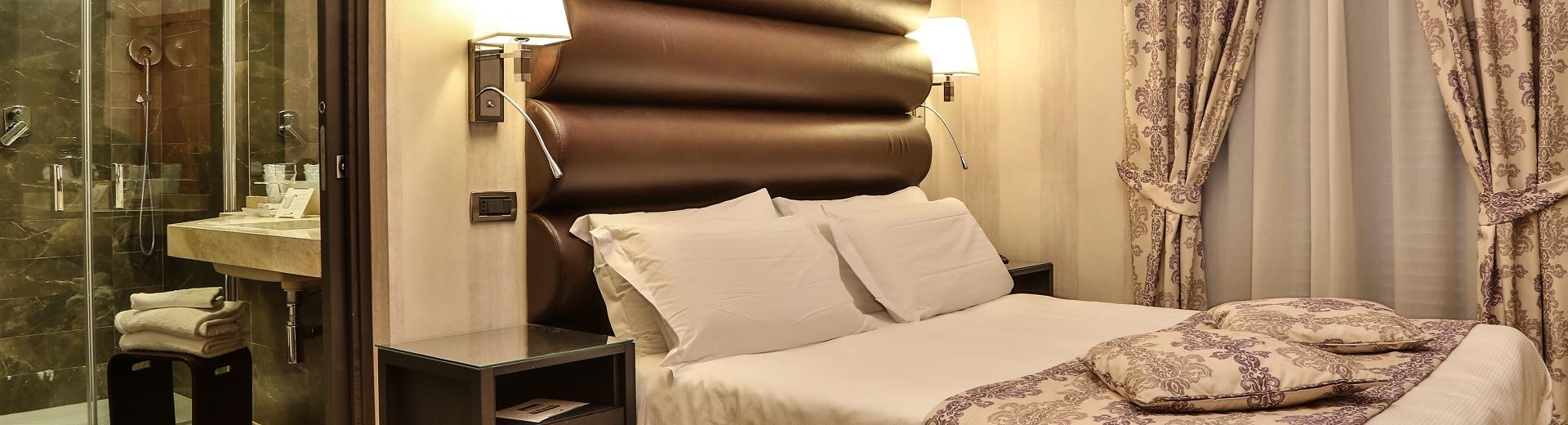 Refined hotel room in Turin at BW Plus Hotel Genova